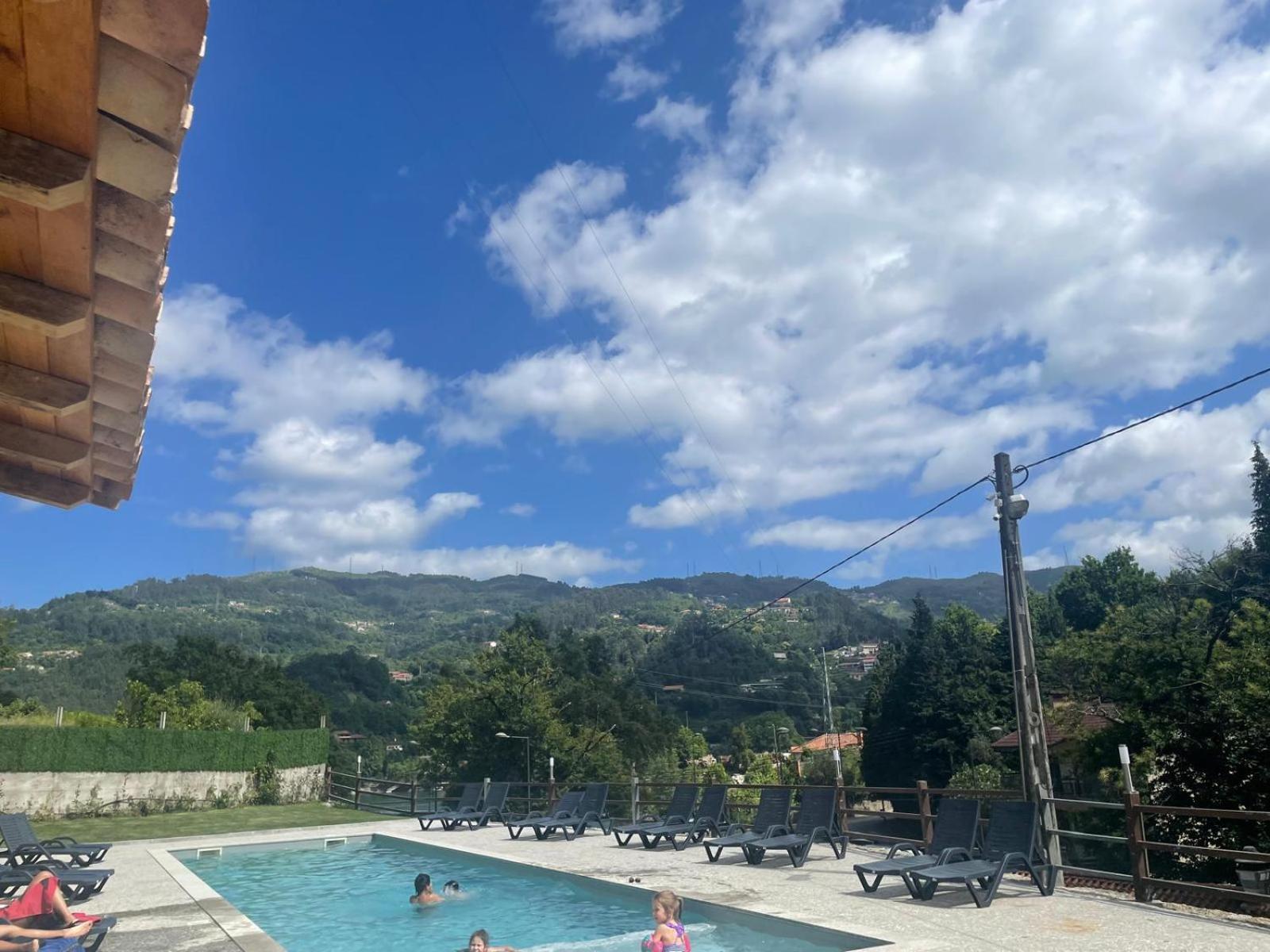 Quinta De Fundoes Geres Exteriör bild
