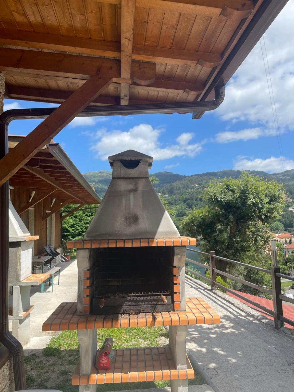 Quinta De Fundoes Geres Exteriör bild