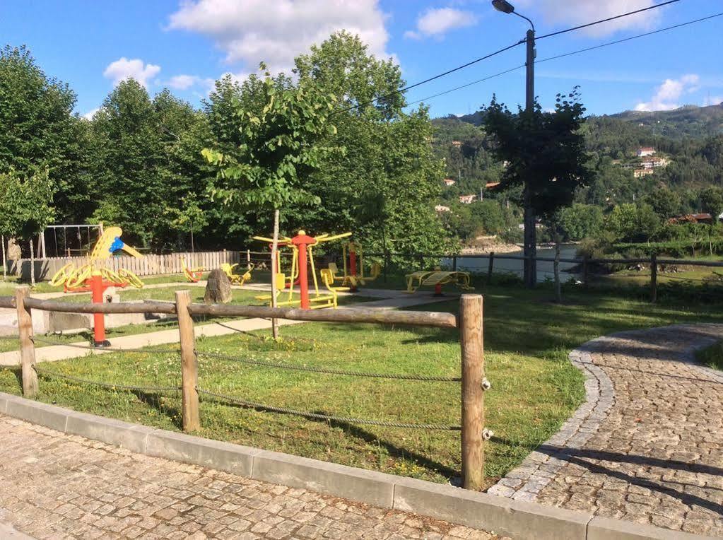 Quinta De Fundoes Geres Exteriör bild